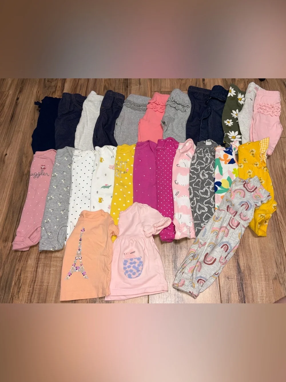 Baby Girl 0-3M Summer Bundle Carters, Old Navy, Etc. 26 Pieces Pants Body Suits